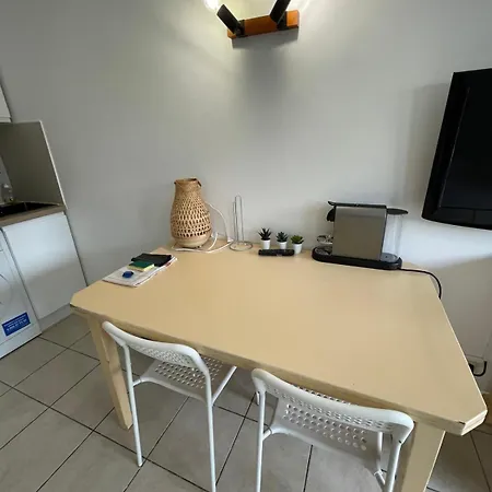06u - Beautiful In - Swimming Pool And Tennis Court Apartment *